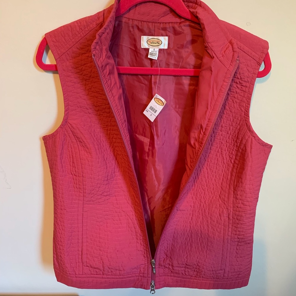 Talbots Raspberry lightly quilted nylon vest. - Picture 3 of 4